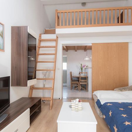 Apartments With A Parking Space Zuljana, Peljesac - 4574 Rom bilde